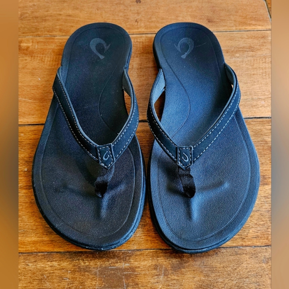 OluKai Ho'opio women's sandal